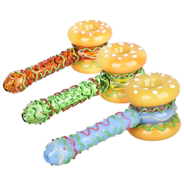 Snack Attack Cheeseburger Hand Pipe – 5.75″ / Colors Vary