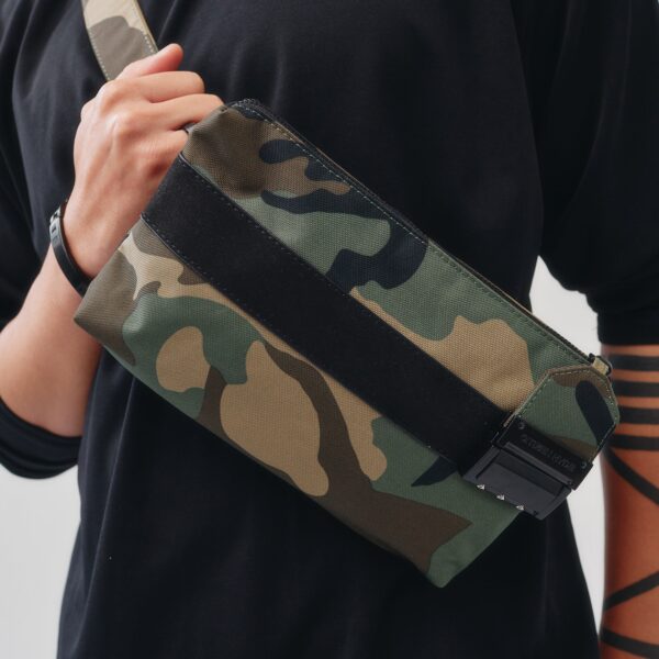 Citizen Hyde Lockable, Odor Resistant Belt Bag, The Marley - Image 5