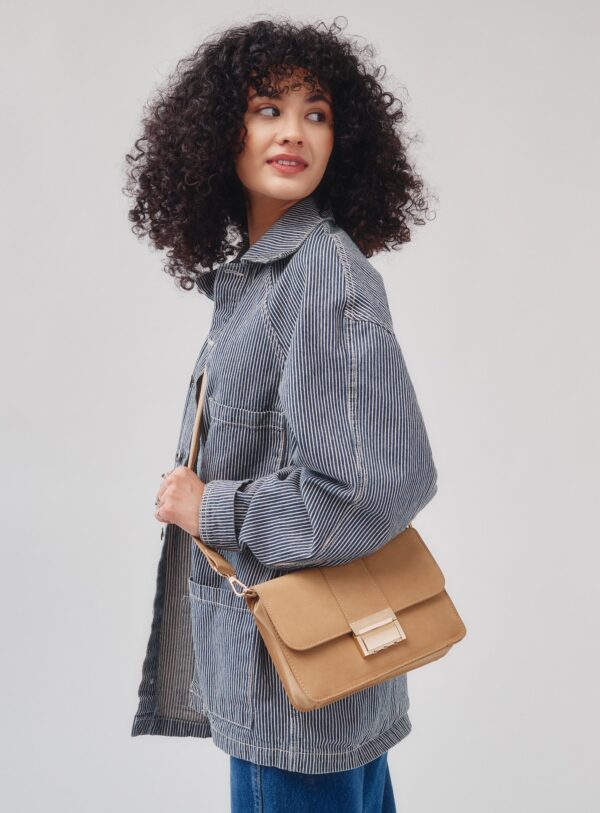 Citizen Hyde Lockable, Odor resistant Crossbody Bag - Image 9