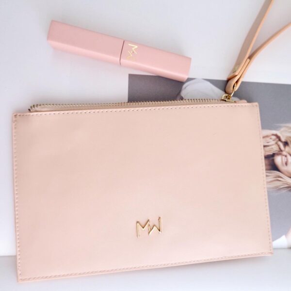 Miss Weed Jet Setter  Travel Kit - Image 18
