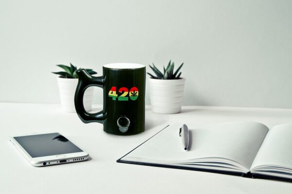 420 Mug – Black Mug with Rasta Colors - Image 4