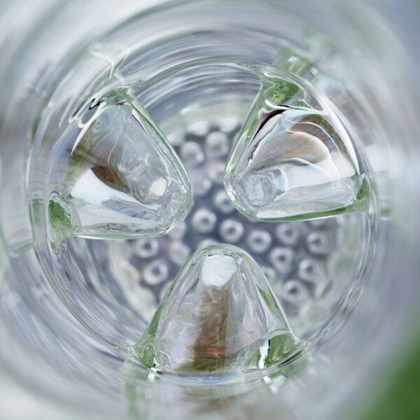 Red Eye Tek 15in Twist Straight Tube Bong - Image 9